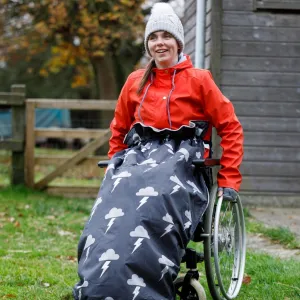 Adult fleece-lined wheelchair cosy - SILVER LIGHTNING