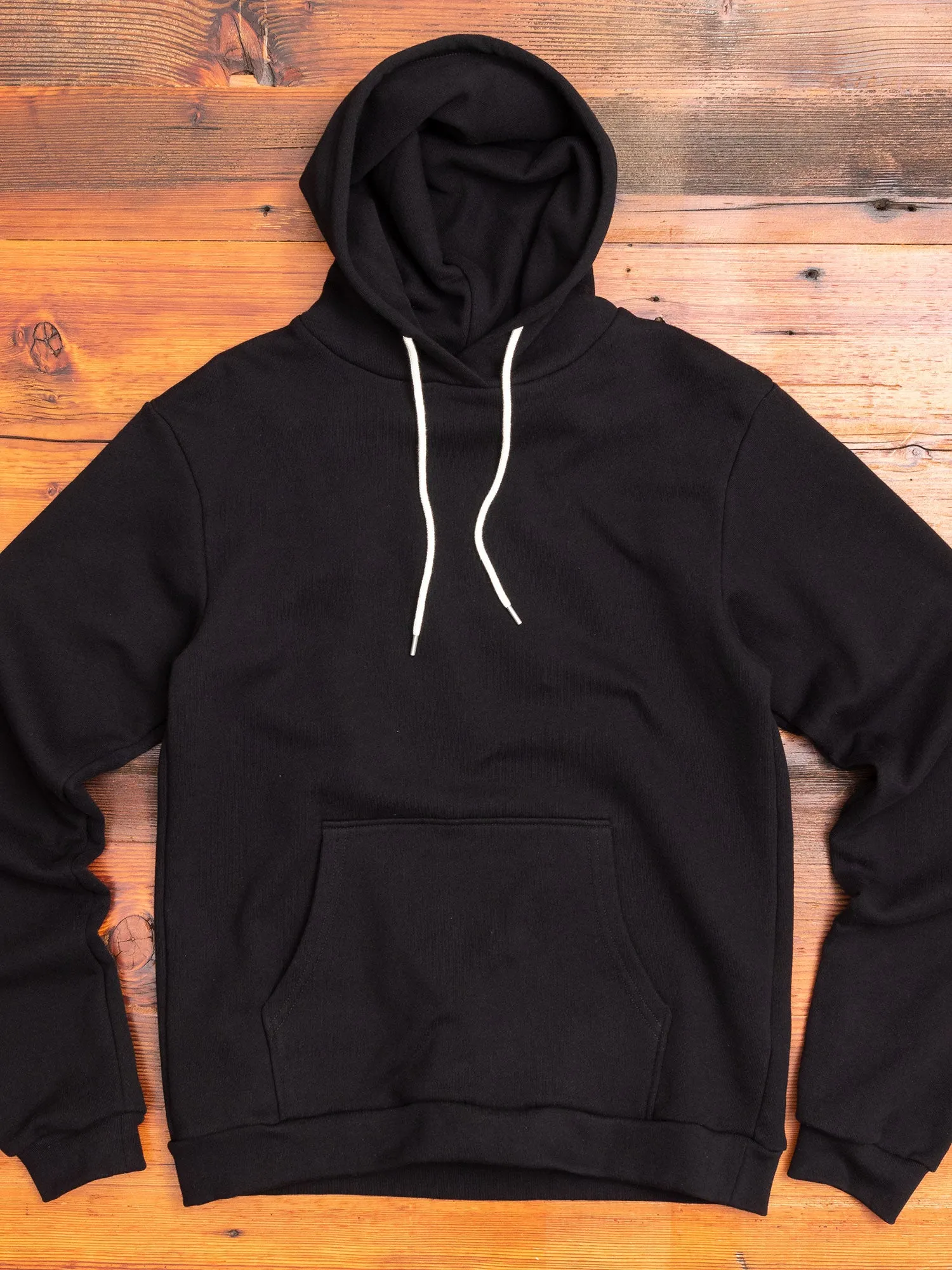 Beach Hoodie in Black